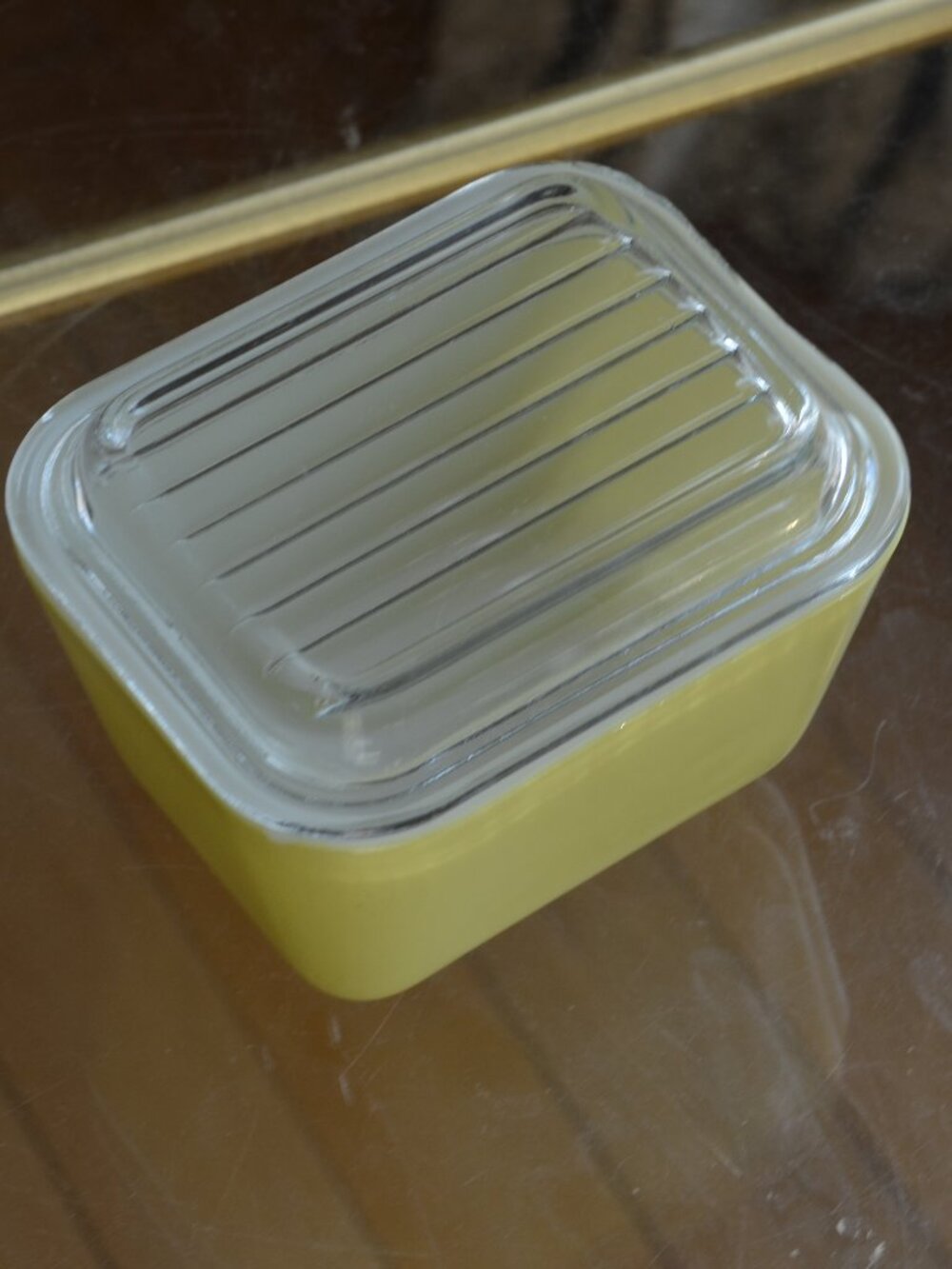 PYREX 501B Yellow Green Refrigerator Dish Verde Line Lid 1.5 cups